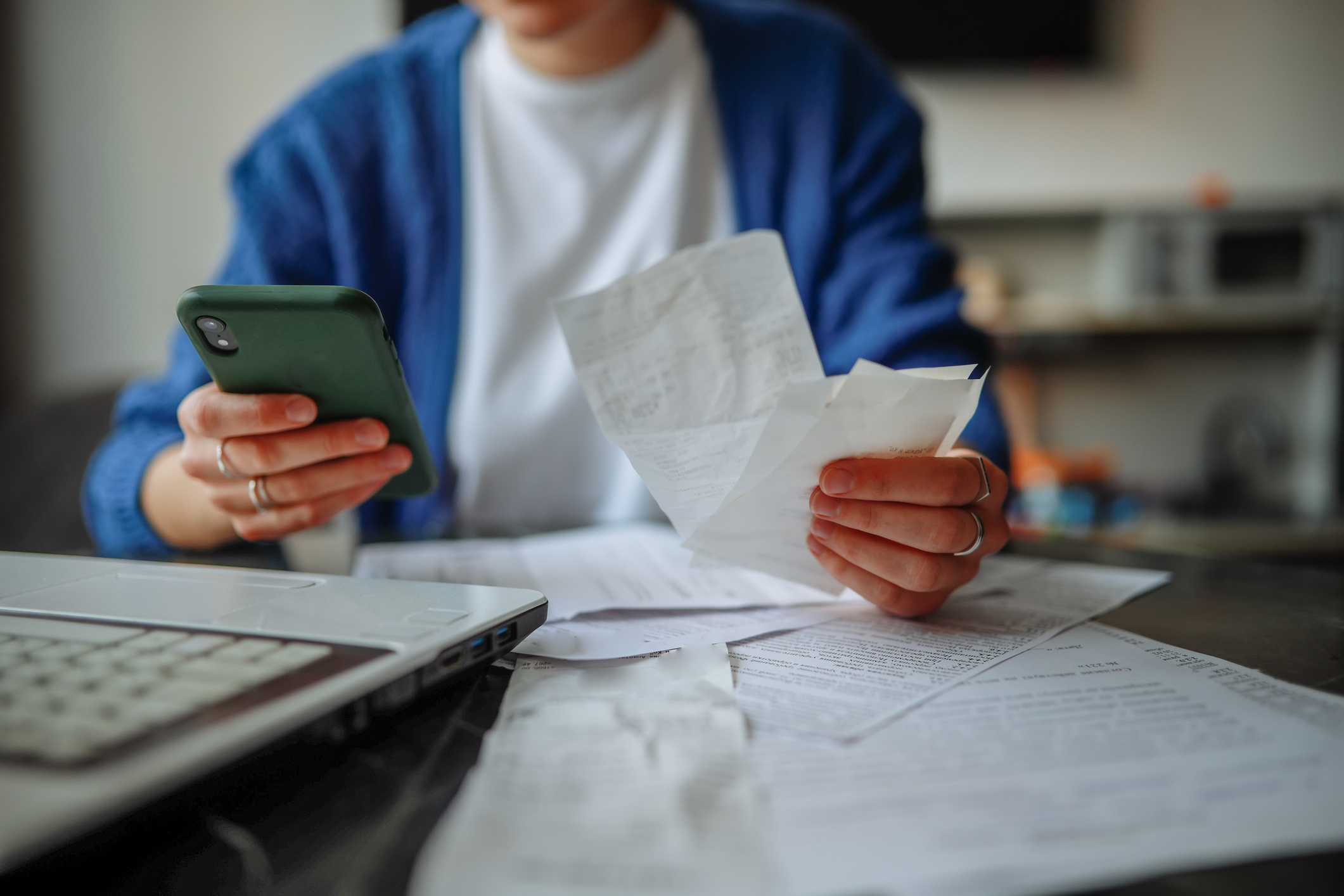 lowest prepaid phone plans 2026